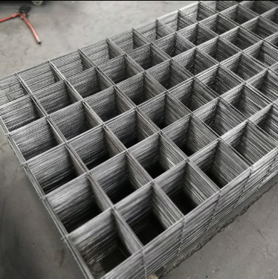Ogrodzenie z siatki spawanej ze stali niskowęglowej ze stali nierdzewnej 3 mm 4 mm 5 mm