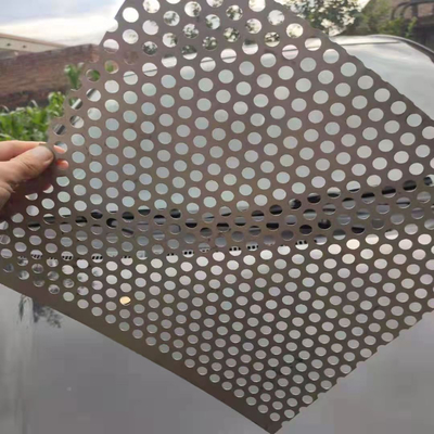 Rozszerzona siatka metalowa ze stali nierdzewnej o średnicy 5 mm Diamentowy otwór