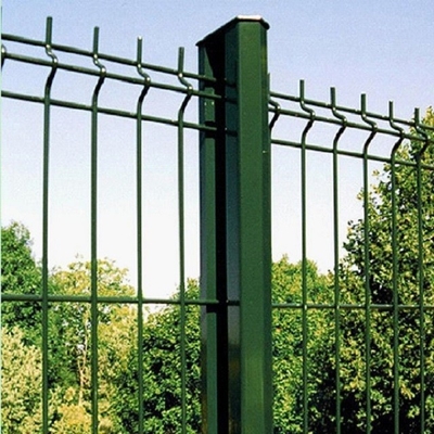 Malowane proszkowo zakrzywione ogrodzenie z siatki drucianej 3d ocynkowane ogniowo