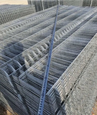 Panele ogrodzeniowe z drutu 3D powlekane PCV o wysokości 630 mm-2430 mm